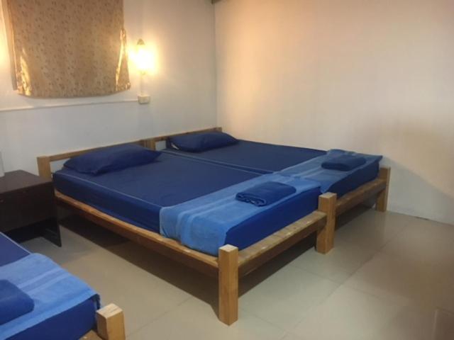 Q6 At 6 Hostel Bangkok Kültér fotó